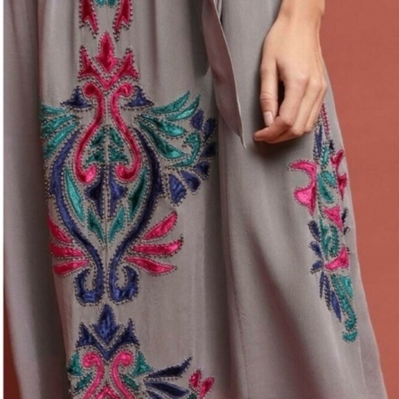 Anthropologie Gray Dress with Floral Embroidery Christmas party Size 10 - Picture 4 of 6